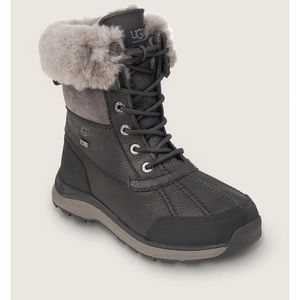 UGG® ADIRONDACK III BOOT
